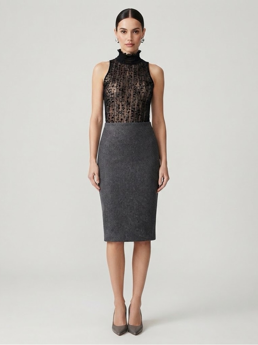 Elie Tahari Pamela Skirt Sz 4 NWT $748 Genuine Lamb Leather Pencil Skirt Grey